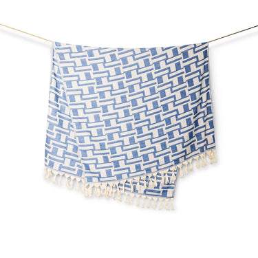 Catania Peshtemal, Lightweight and Quick-Drying Turkish Peshtemal Beach Towels. Versatile and Eco-Friendly.